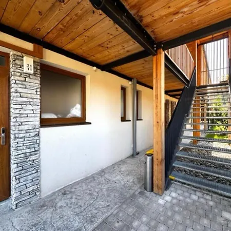 David - Via Jasna Demenova Welnes Апартаменты